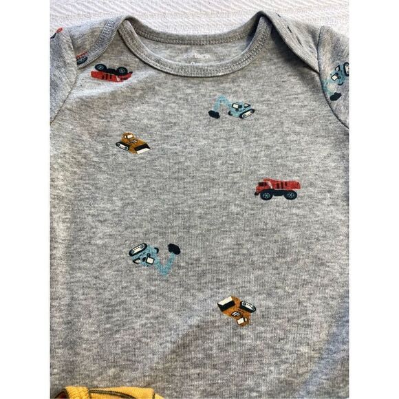 Carter's Boys 12 Month 5-Pack Short-Sleeve Truck Design Bodysuits - Picture 5 of 13